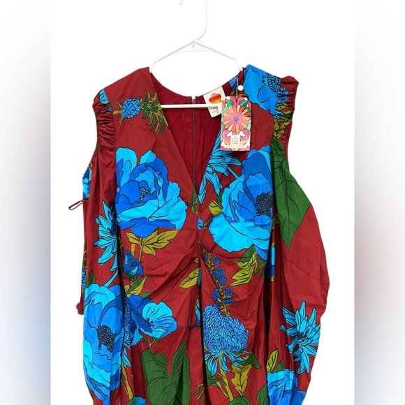 NWT Farm Rio Long-Sleeve V-Neck Midi Dress - Size Medium - Picture 12 of 15